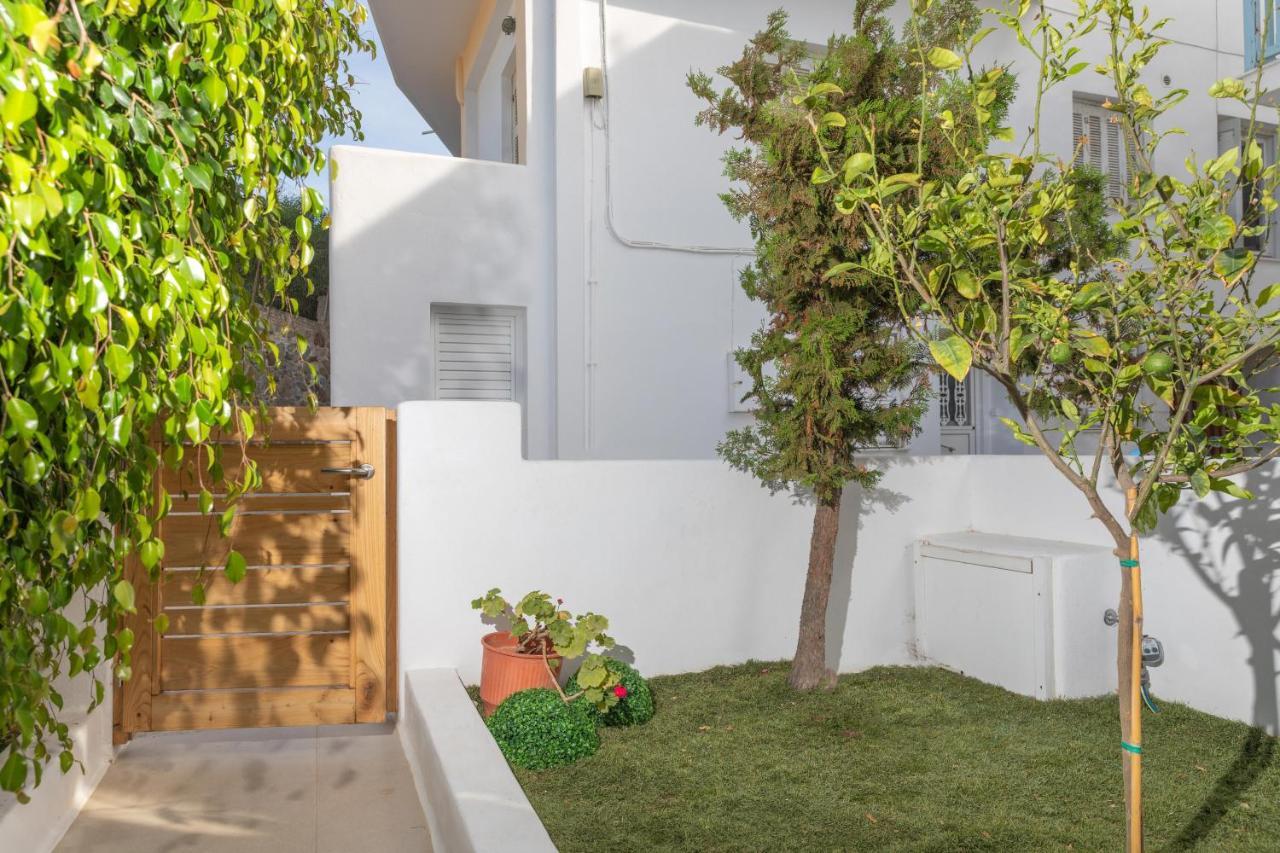 Naxos Downtown Apartments & Suites Naxos City Exterior foto