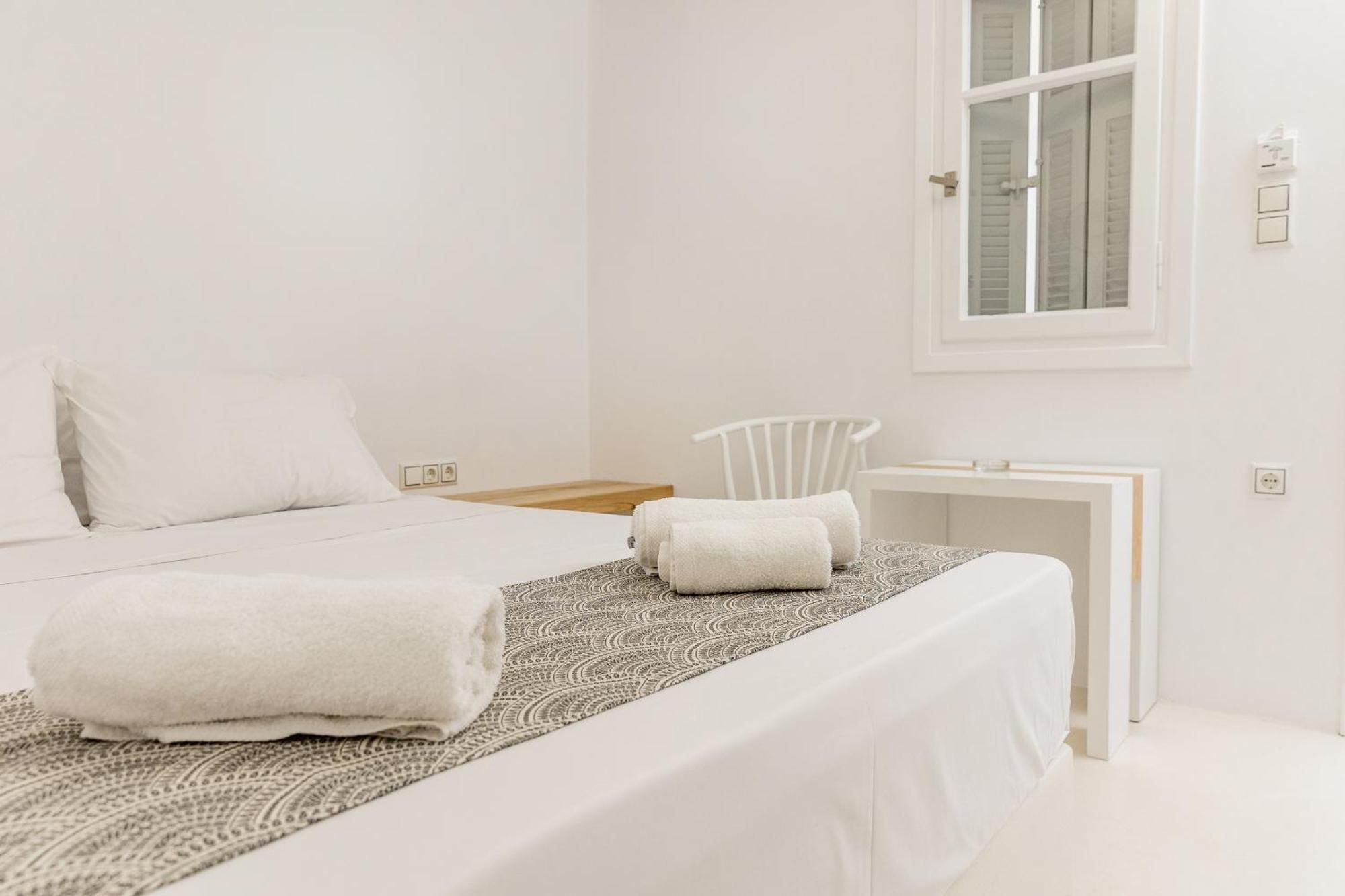 Naxos Downtown Apartments & Suites Naxos City Habitación foto